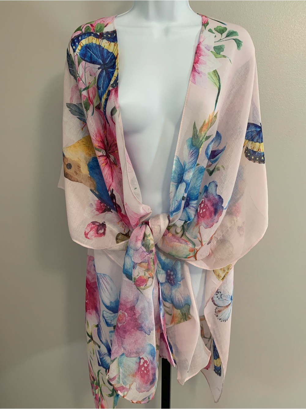 NWOT Aratta Silent Journey Floral and Butterfly  Kimono - Picture 2 of 16